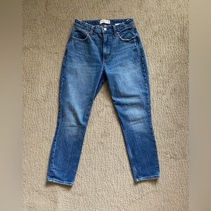 Abercrombie & Fitch The Skinny High Rise Curve Love Jeans